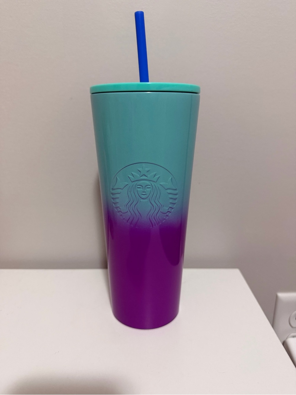 Starbucks Ombre Turquoise to Purple Tumbler with Blue Straw